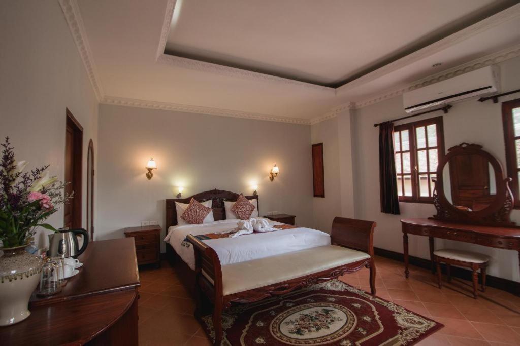 The View Pavilion Hotel لوانغ برابانغ المظهر الخارجي الصورة