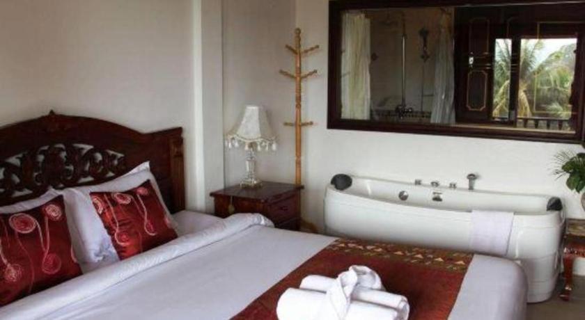The View Pavilion Hotel لوانغ برابانغ المظهر الخارجي الصورة